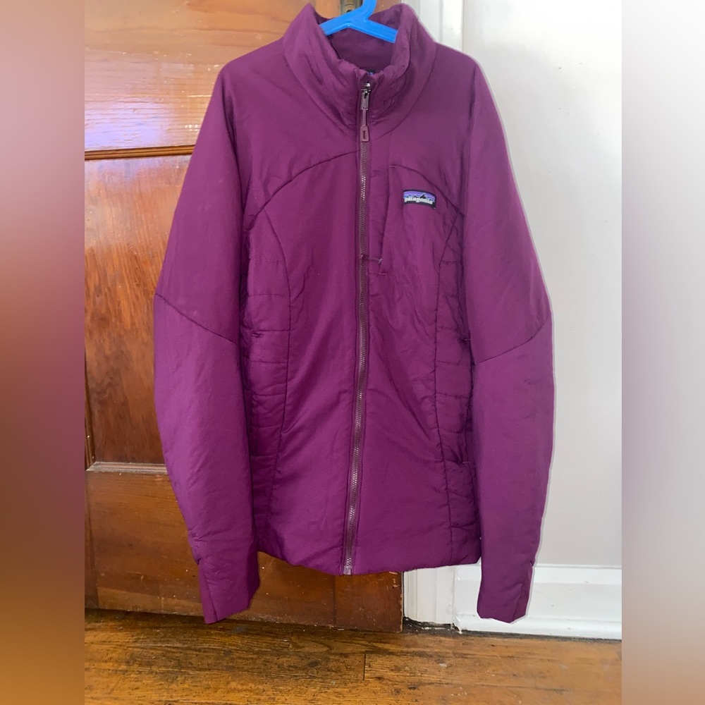 Women’s medium patagonia nano air jacket